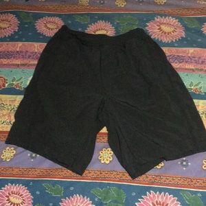 Men’s Lululemon shorts 9in inseam large